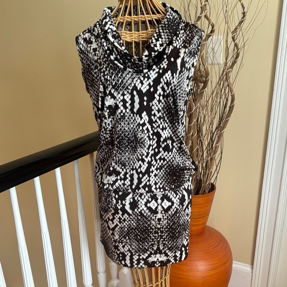 Michael Kors snake print dress in black gray and white - Picture 1 of 6
